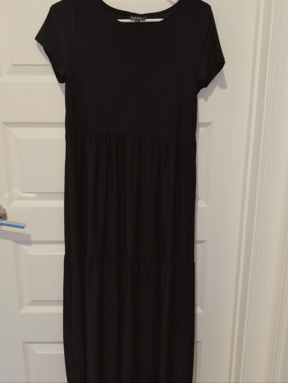 Nicole Miller Black Short-Sleeve Tiered Maxi Dress - Picture 8 of 9